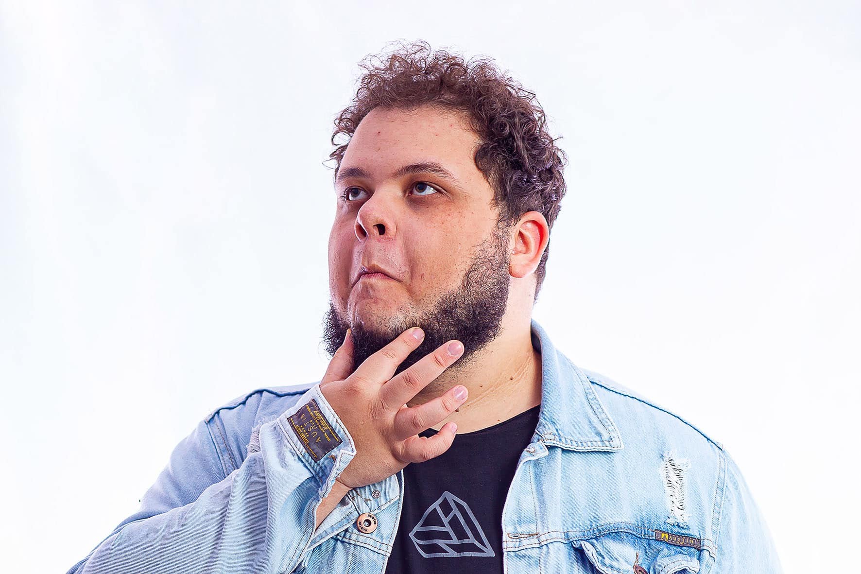 VICTOR AHMAR EM BARUERI